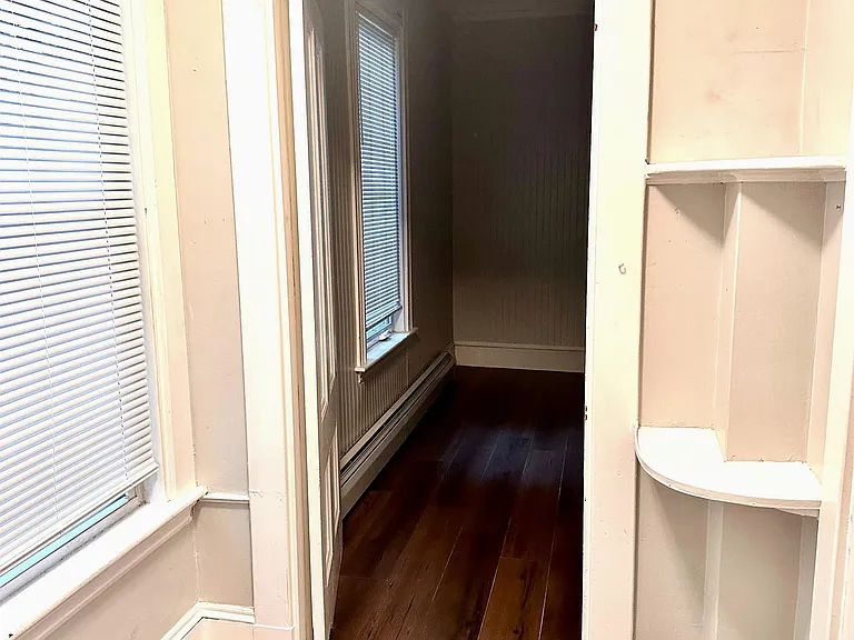 646 Main Rd N — Photo 12