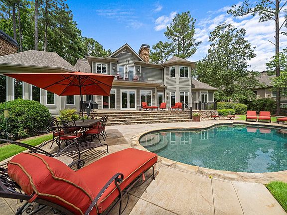 4th image of 1221 Lake Club Dr