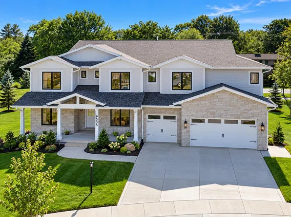 9353 Corydalis Ave, Saint John, IN 46373