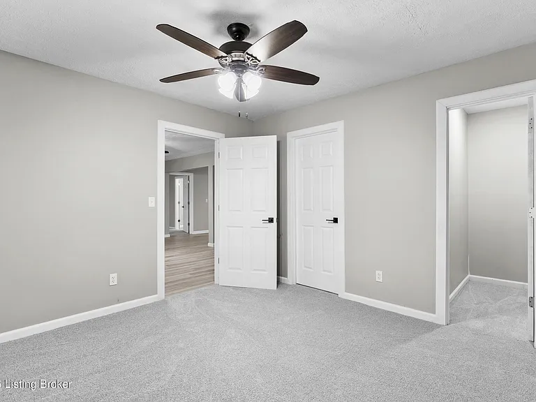 58 Riverside Ln — Photo 30