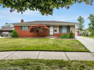 29720 Merrick Ave, Warren, MI, 48092