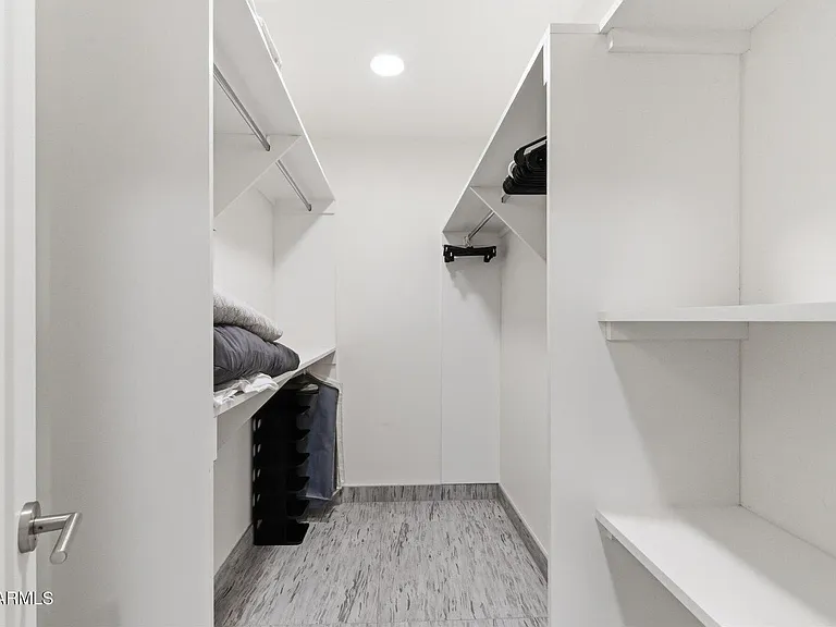 4950 N Miller Rd #100 — Photo 18