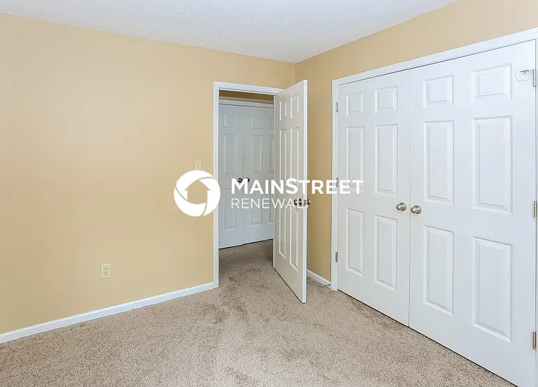 4800 Farmview Dr — Photo 15