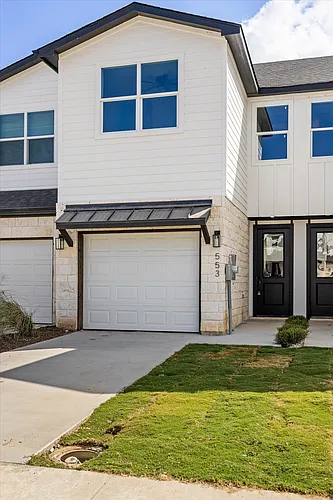 553 Galt Photo 1