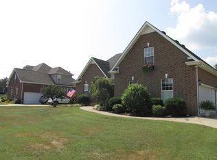 1207 Marathon Dr, Murfreesboro, TN 37129