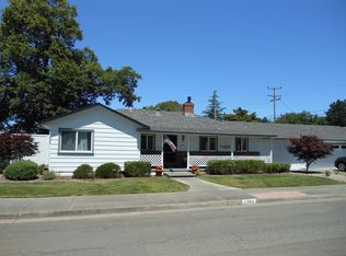 2303 Geary Dr, Santa Rosa, CA 95404
