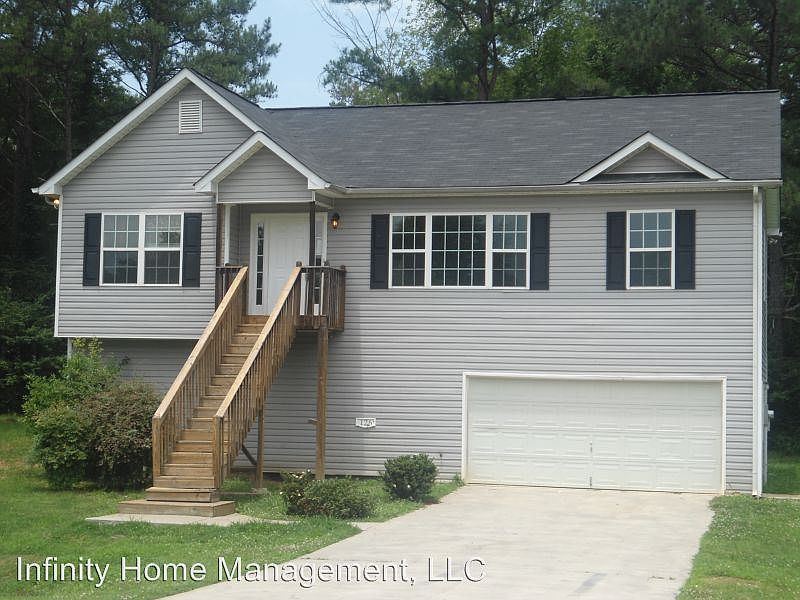 1st image of 126 Single Tree Dr SE