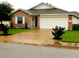 2202 Whistling Way, Taylor, TX 76574