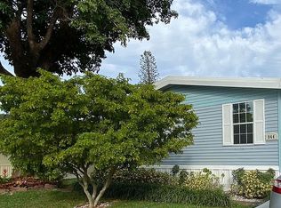 944 SW 117th Way, Davie, FL 33325