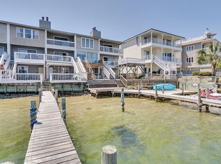 236 Snug Harbour Dr, Shalimar, FL 32579
