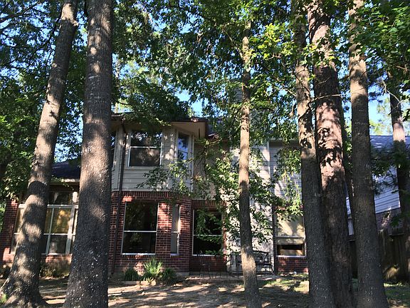 3rd image of 20911 Kings Clover Ct