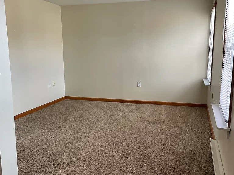 1 S Terrace Dr #1 — Photo 6