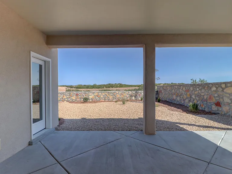4607 Melrose Rd — Photo 27
