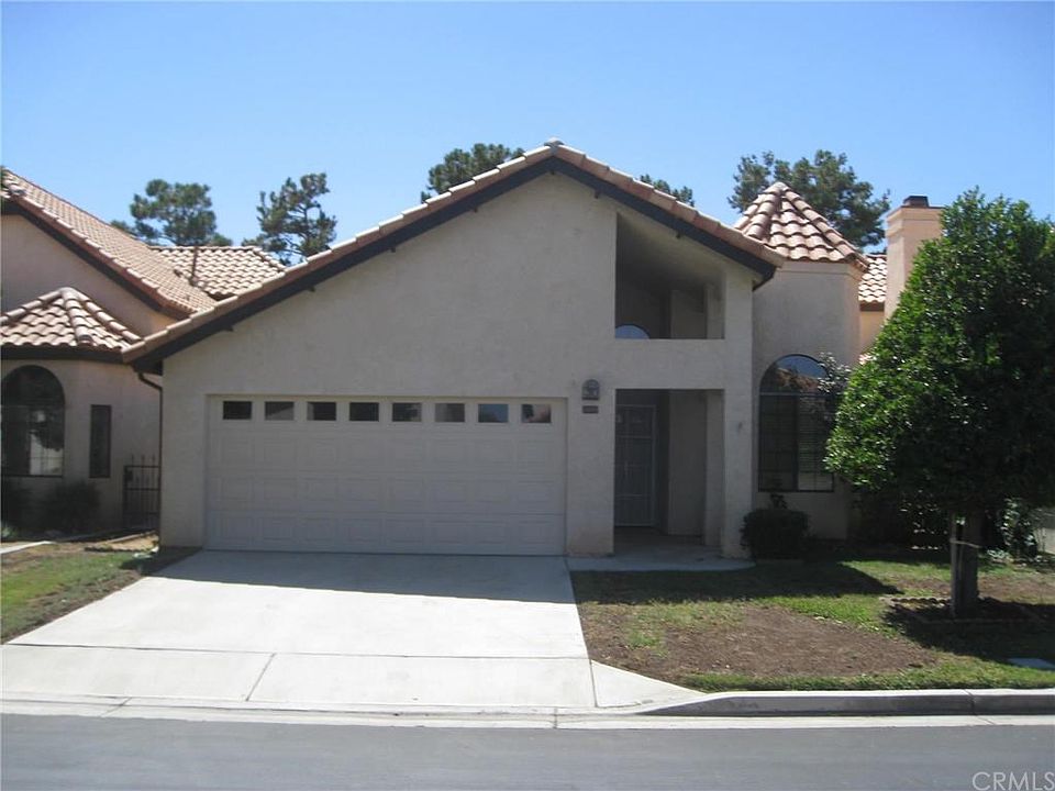 1st image of 19245 Olive Way