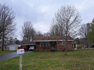 311 N Gregory Ln, Corning, AR 72422