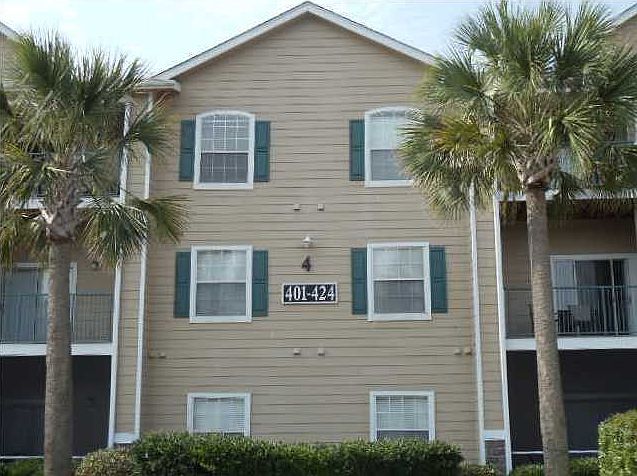 1st image of 1300 Park Blvd #419