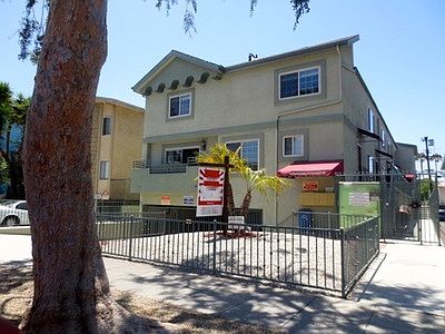 2nd image of 3321 Keystone Ave APT 9