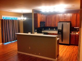 708 Kingston Terrace Ct, Saint Charles, MO 63301