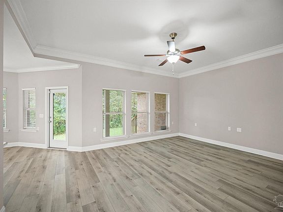 5th image of 2381 Bentley Oaks Dr