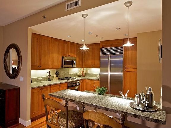 5th image of 700 W Harbor Dr Unit 2002