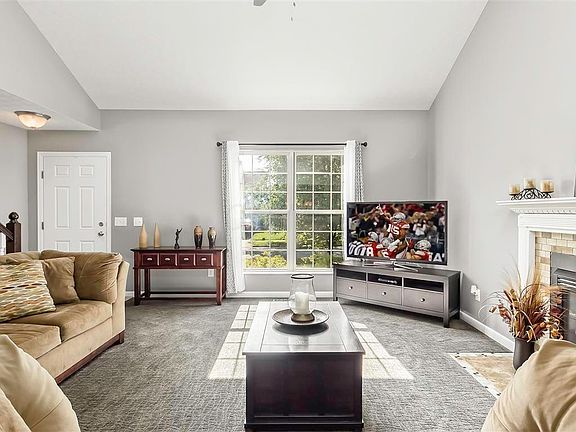 4th image of 4144 Guston Pl