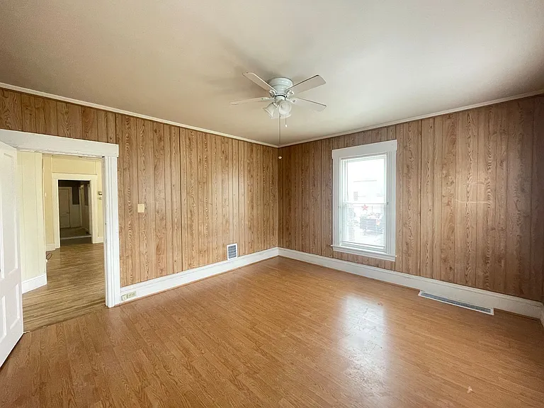 119 Cypress St #1 — Photo 10