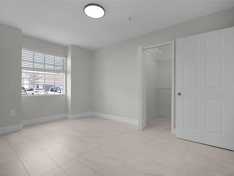 13929 Fairway Island Dr #818 — Photo 23