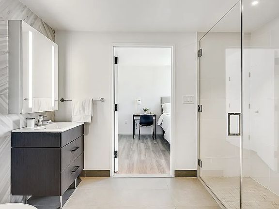 4th image of 415 W 120th St APT Penthouse