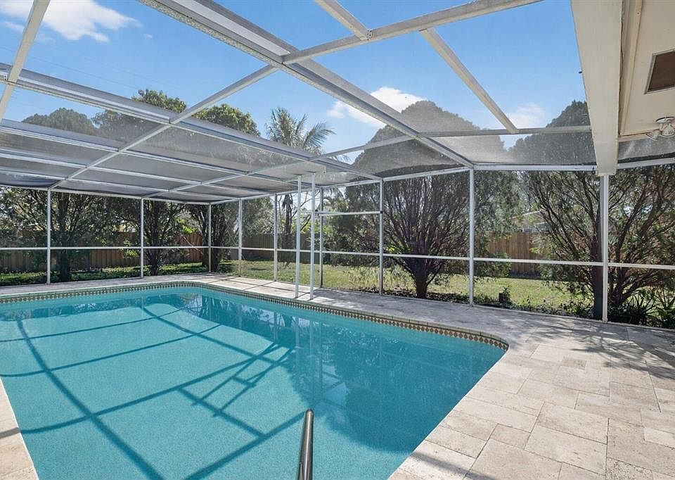 1st image of 7000 Plantation Rd