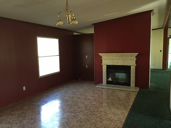 4th image of 129 Sash Dr