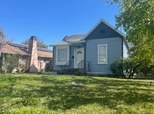 1570 Locust St #1, Pasadena, CA 91106