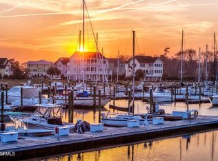 2571 Saint James Dr SE #C-13, Southport, NC 28461