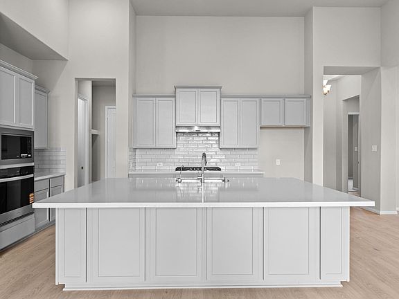 3rd image of 2318 Gleaming Pear Dr