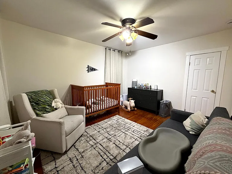 Edenhurst Ave. 3730 -Rentals — Photo 27
