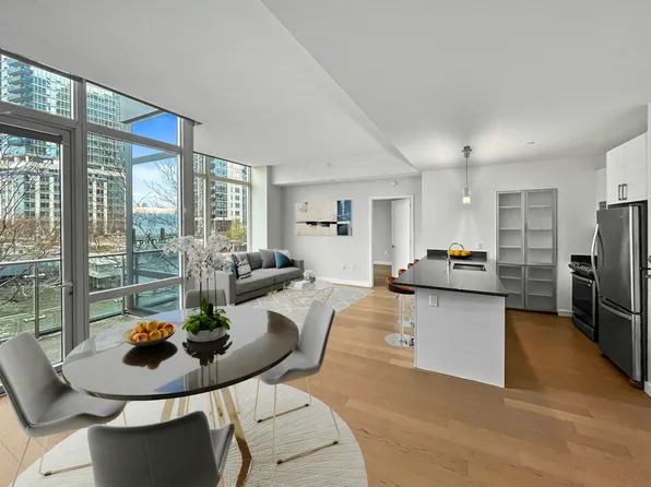 1 N 4th Pl, Brooklyn, NY