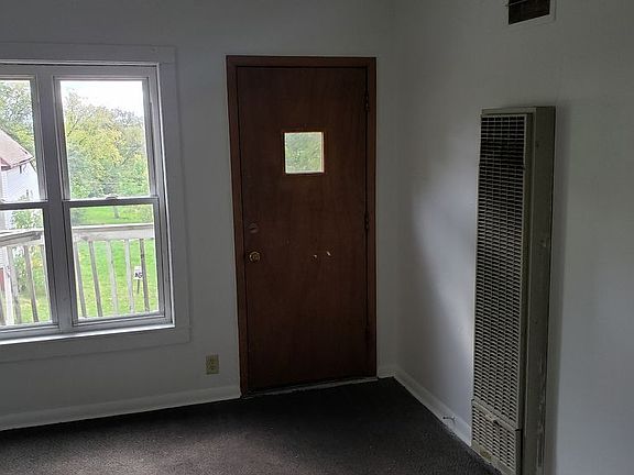 5th image of 2911 N 6th St