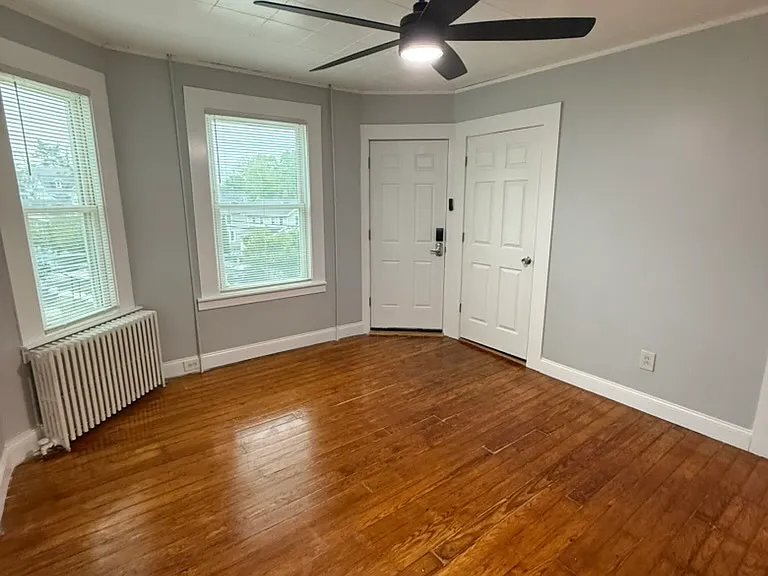 319 Delavan Ave #1 — Photo 19