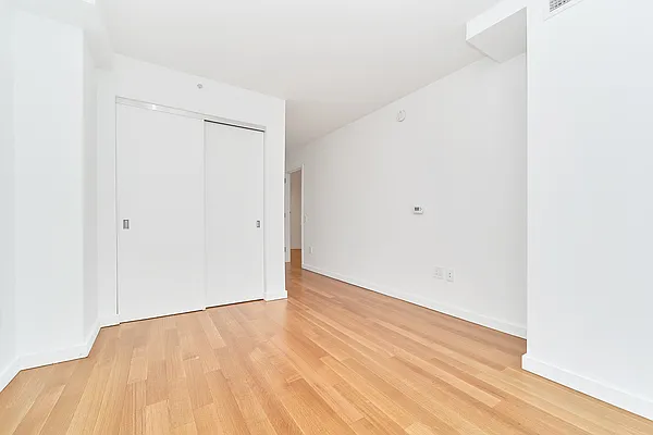 Rented by Living New York | media 38