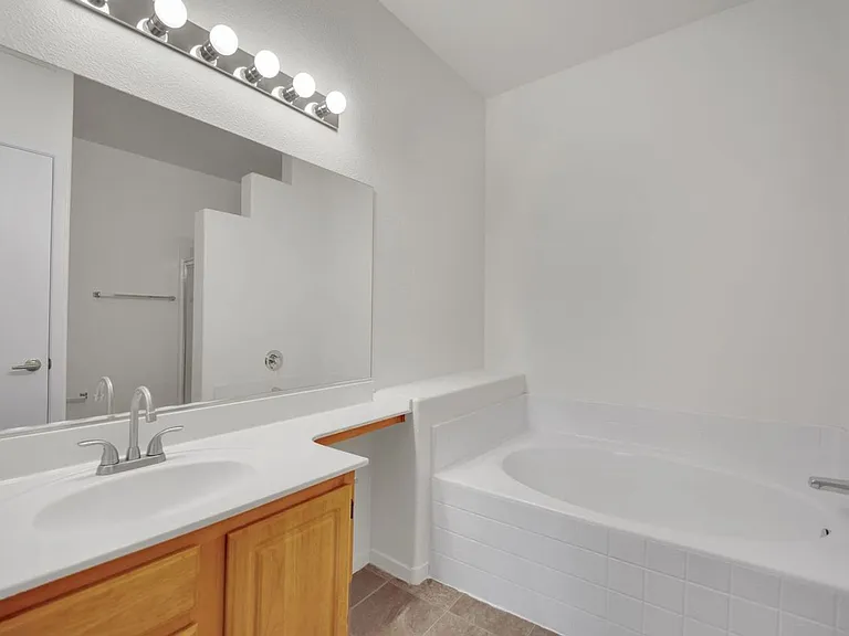 5655 E Sahara Ave #2026 — Photo 3