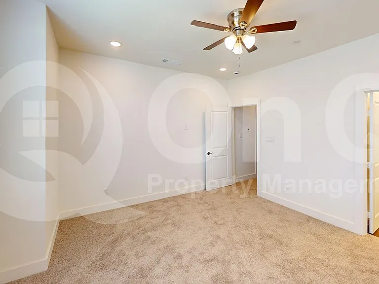 309 Mule Deer Mews — Photo 14