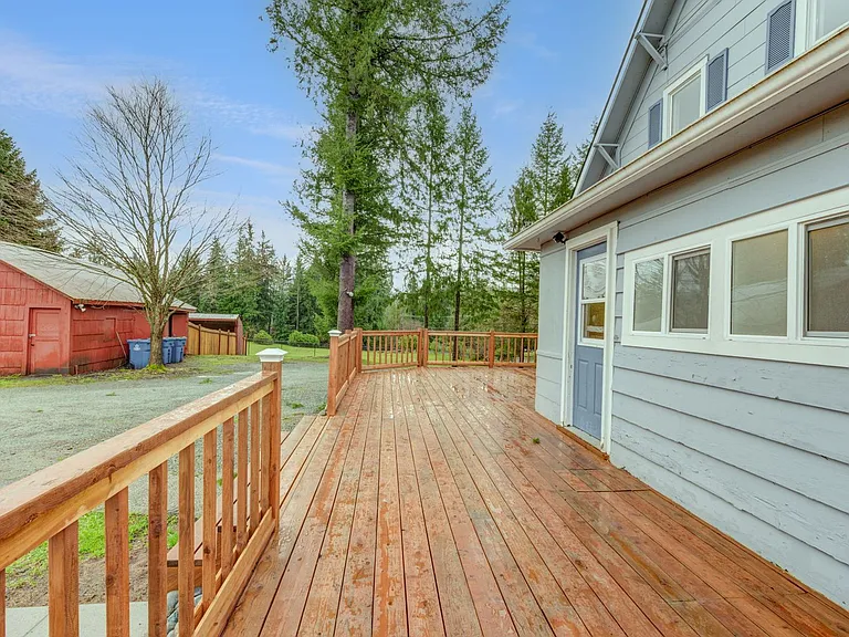 11825 Woods Lake Rd — Photo 46