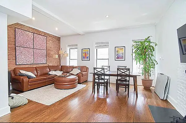 Rented by Living New York | media 1