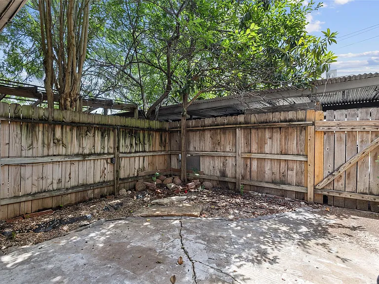 8238 Fondren Rd #8238 — Photo 26