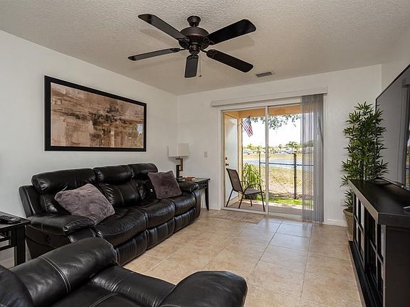 5th image of 4938 Ava Pointe Dr