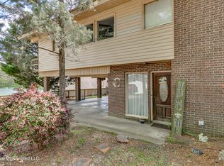 105 Point Clear, Florence, MS 39073