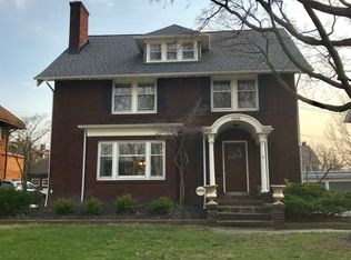 2846 Woodbury Rd, Shaker Heights, OH 44120