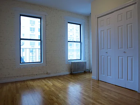 Rented by City & Suburban | media 7