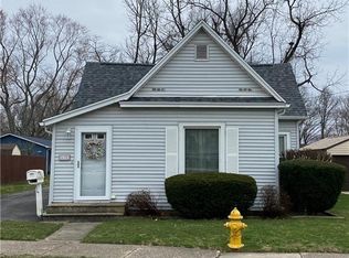 620 Cunningham Ave, Danville, IL 61832