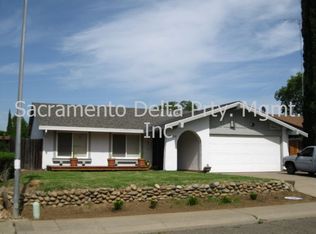 2404 Rio Bravo Cir, Sacramento, CA 95826