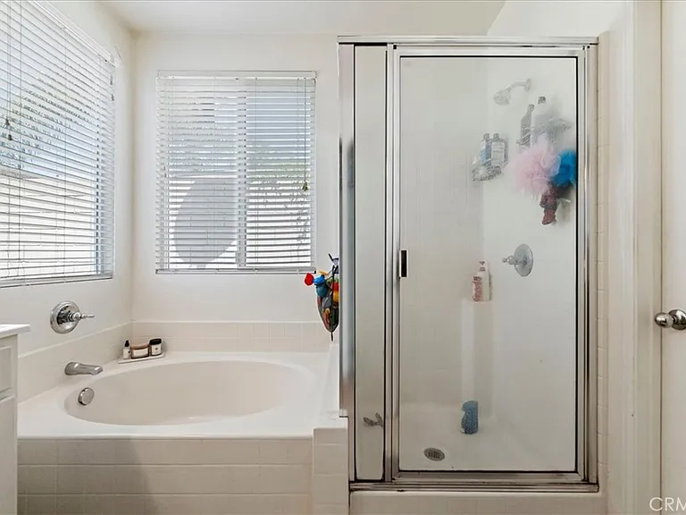 7232 Riley Dr — Photo 32